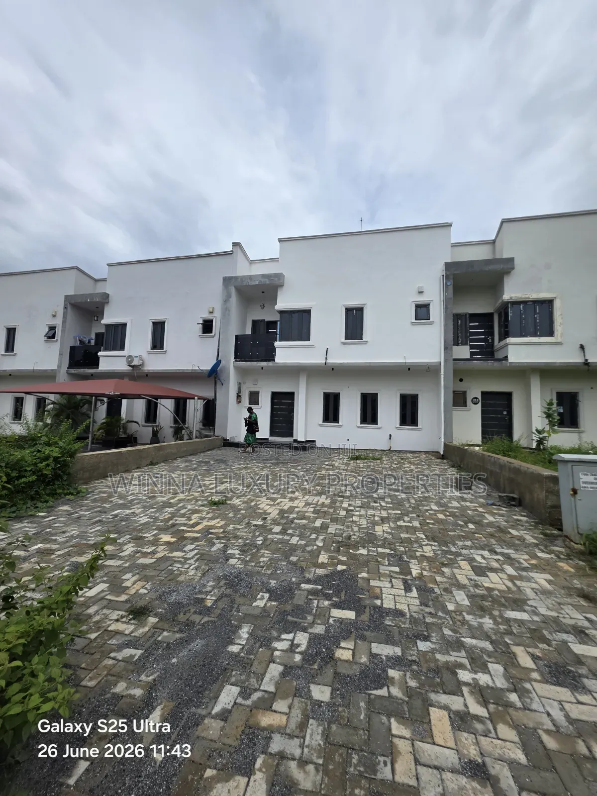 3bdrm Townhouse/Terrace in Kabusa Gardens, Dakwo District for sale