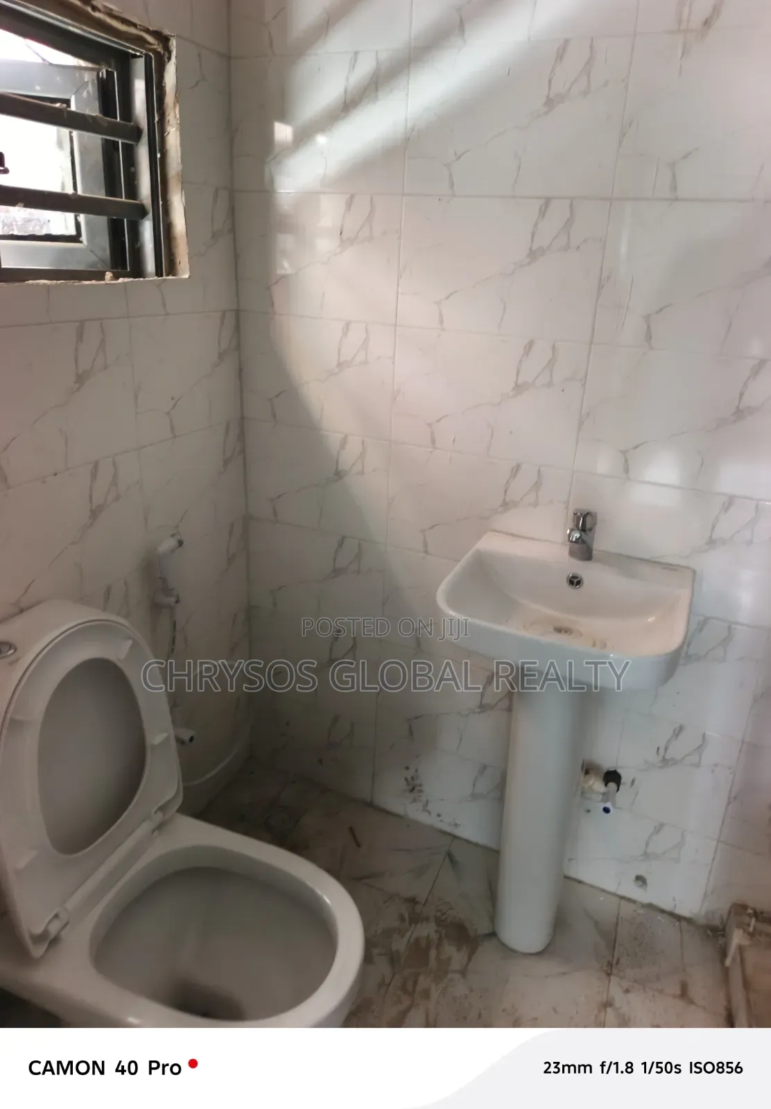 2bdrm Bungalow in Omolayo Estate Akobo for rent