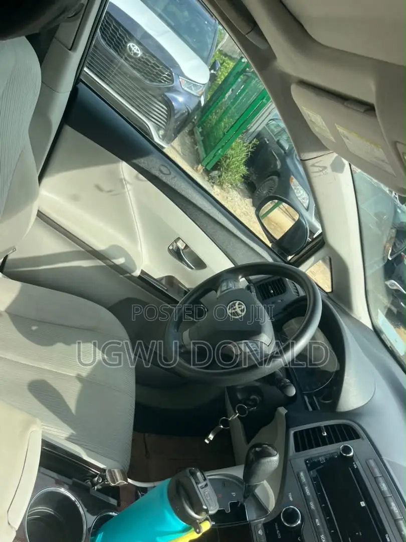 Toyota Venza 2010 Black