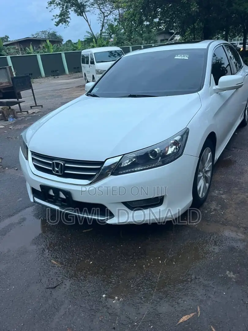 Honda Accord 2013 White