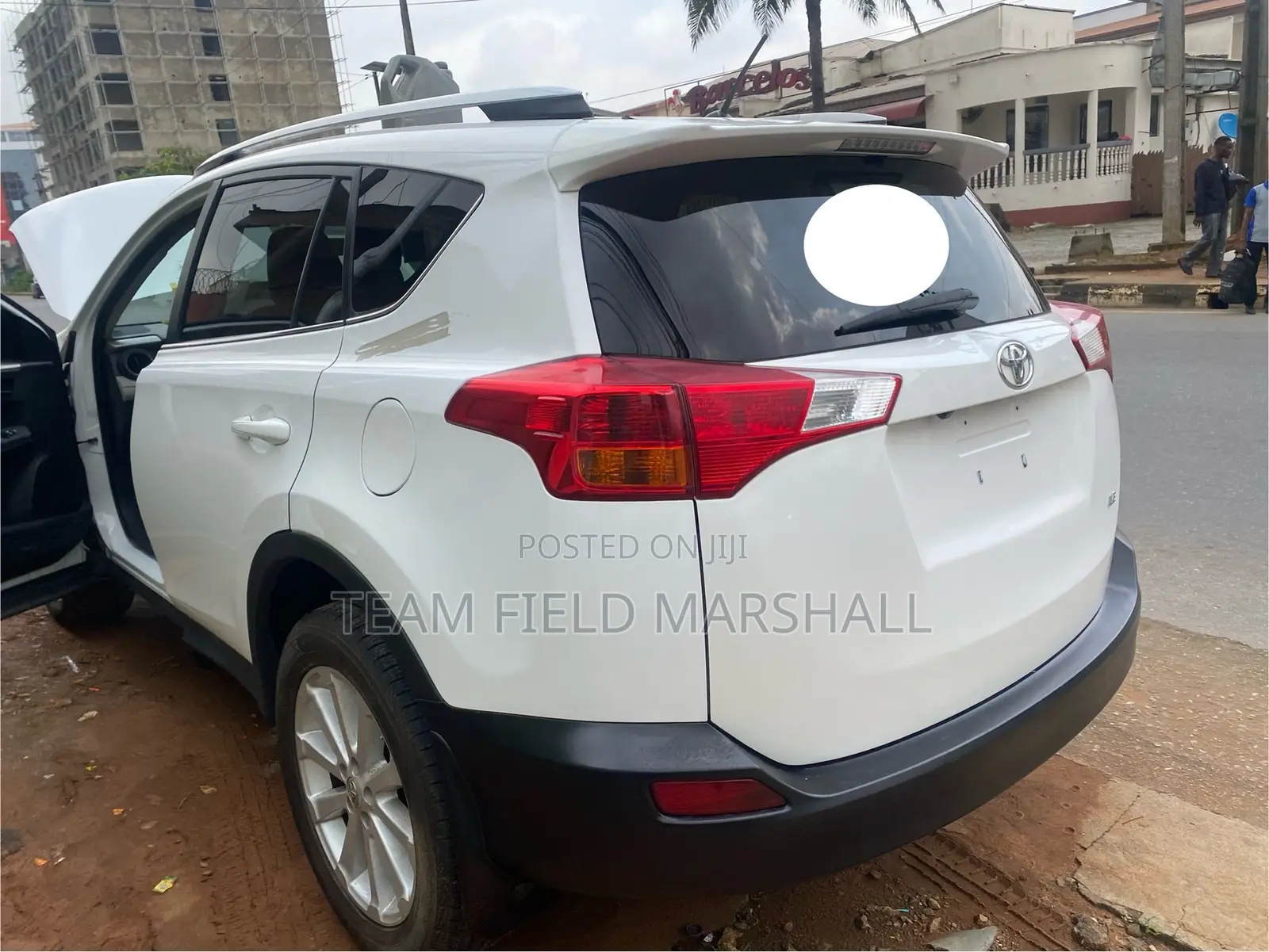 Toyota RAV4 LE 4dr SUV (2.5L 4cyl 6A) 2015 White