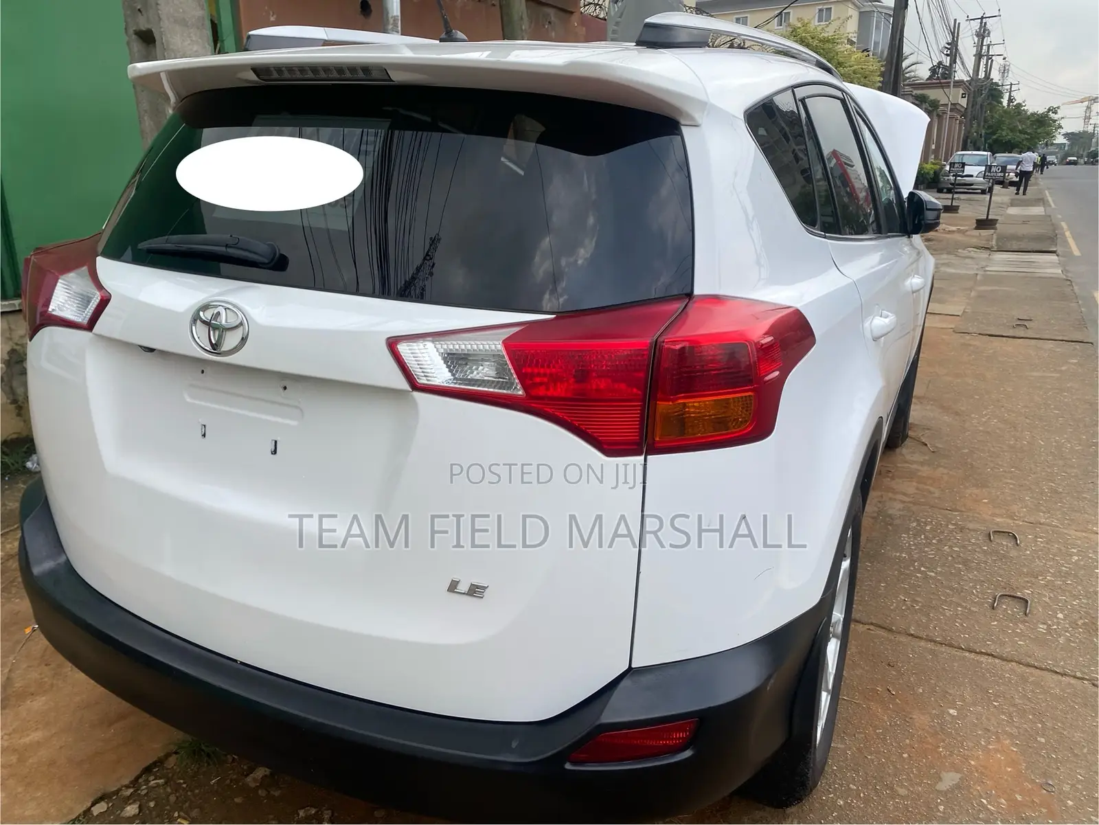 Toyota RAV4 LE 4dr SUV (2.5L 4cyl 6A) 2015 White