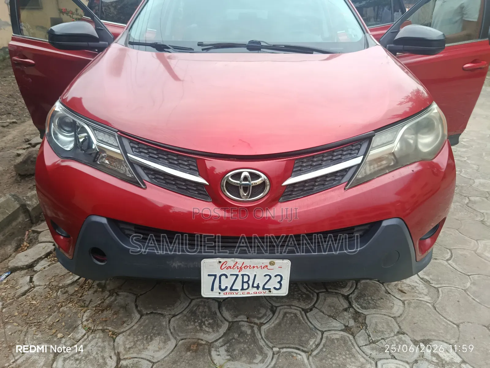 Toyota RAV4 2014 Red