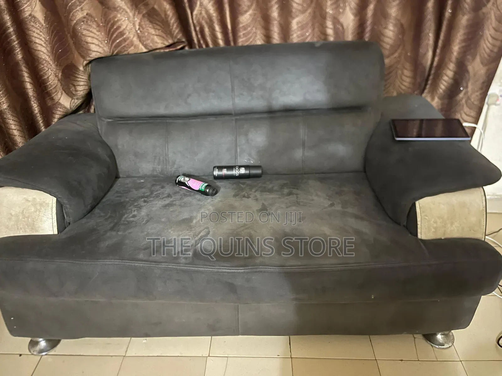 Complete Set of Palour Couch