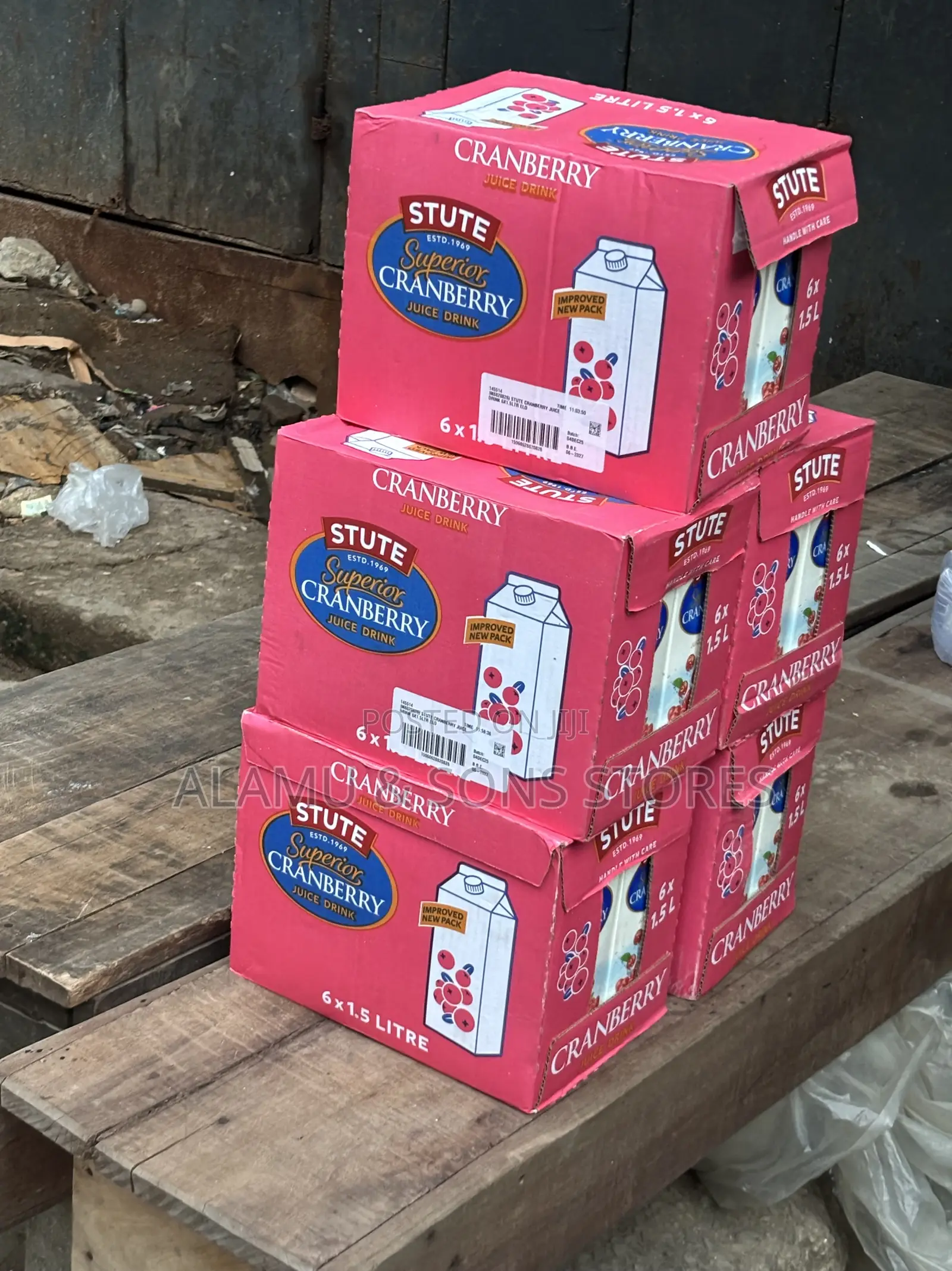 Stute Superior Cranberry Juice Drink