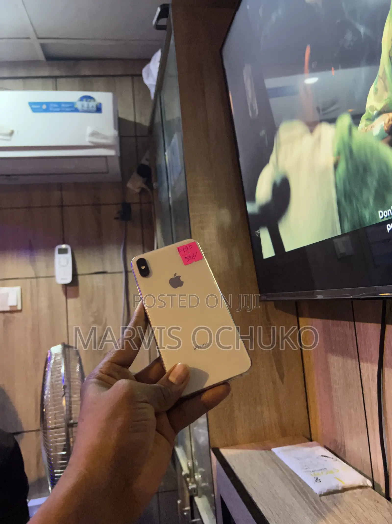 Apple iPhone XS Max 64 GB Gold