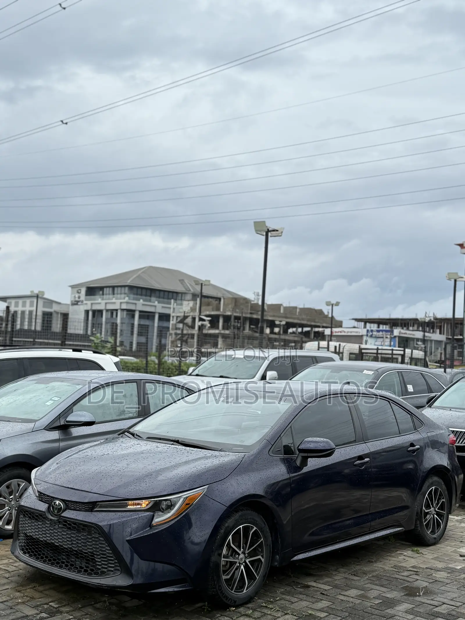 Toyota Corolla LE 2020 Blue