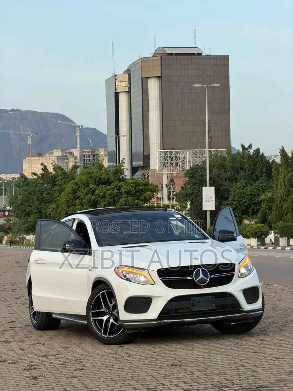 Mercedes-Benz GLE-Class AMG GLE 43 4MATIC 2017 White
