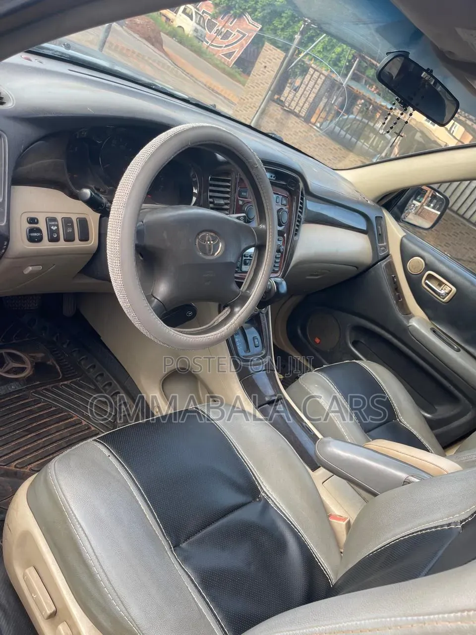 Toyota Highlander 2004 Black