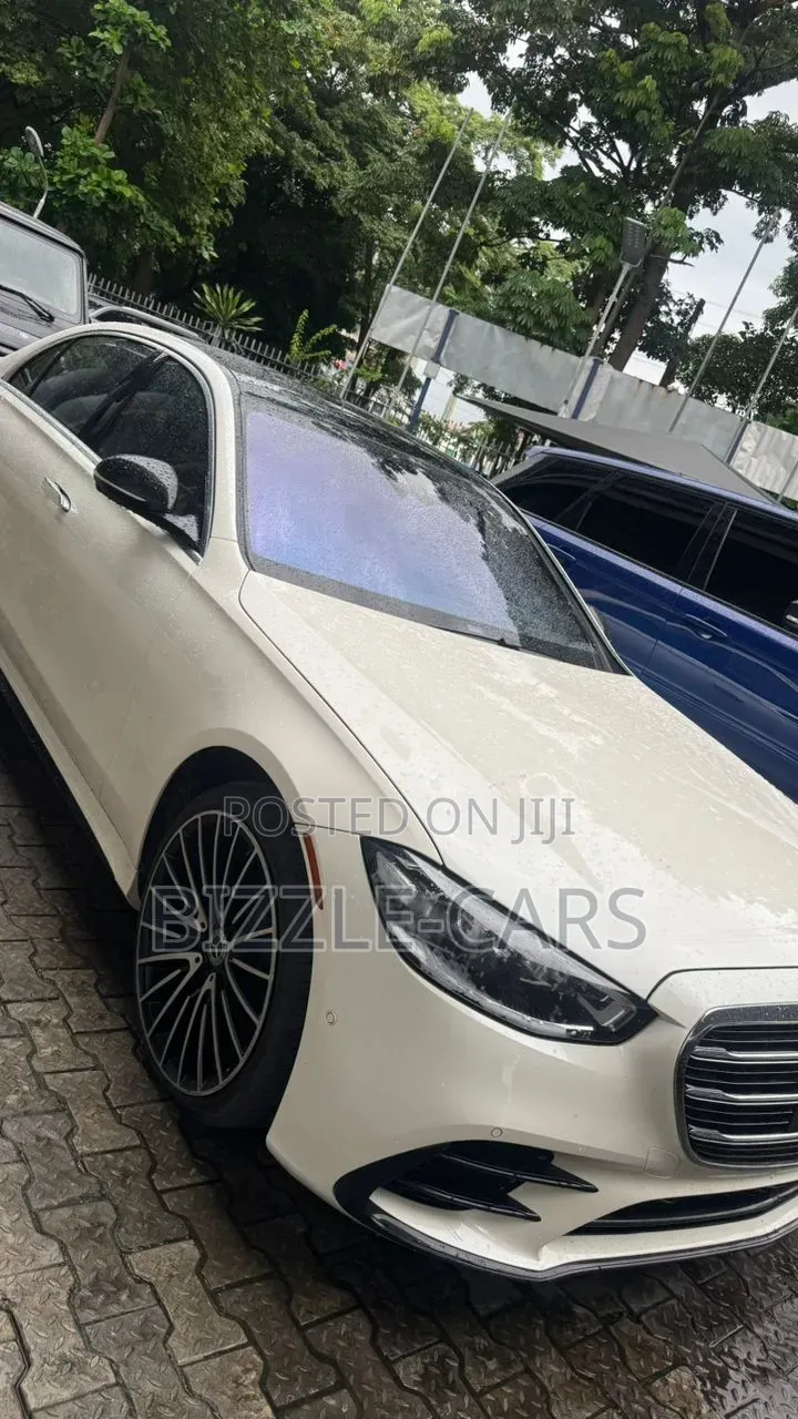 Mercedes-Benz S-Class 2024 White