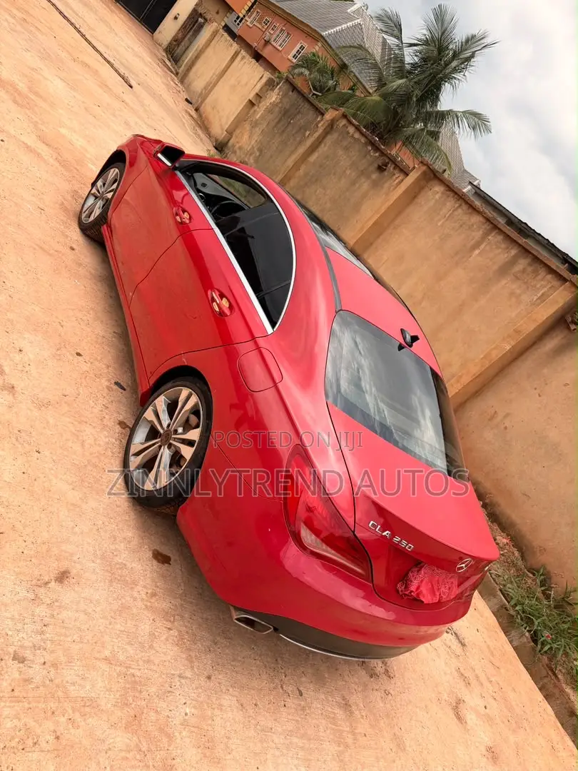 Mercedes-Benz CLA-Class 2015 Red