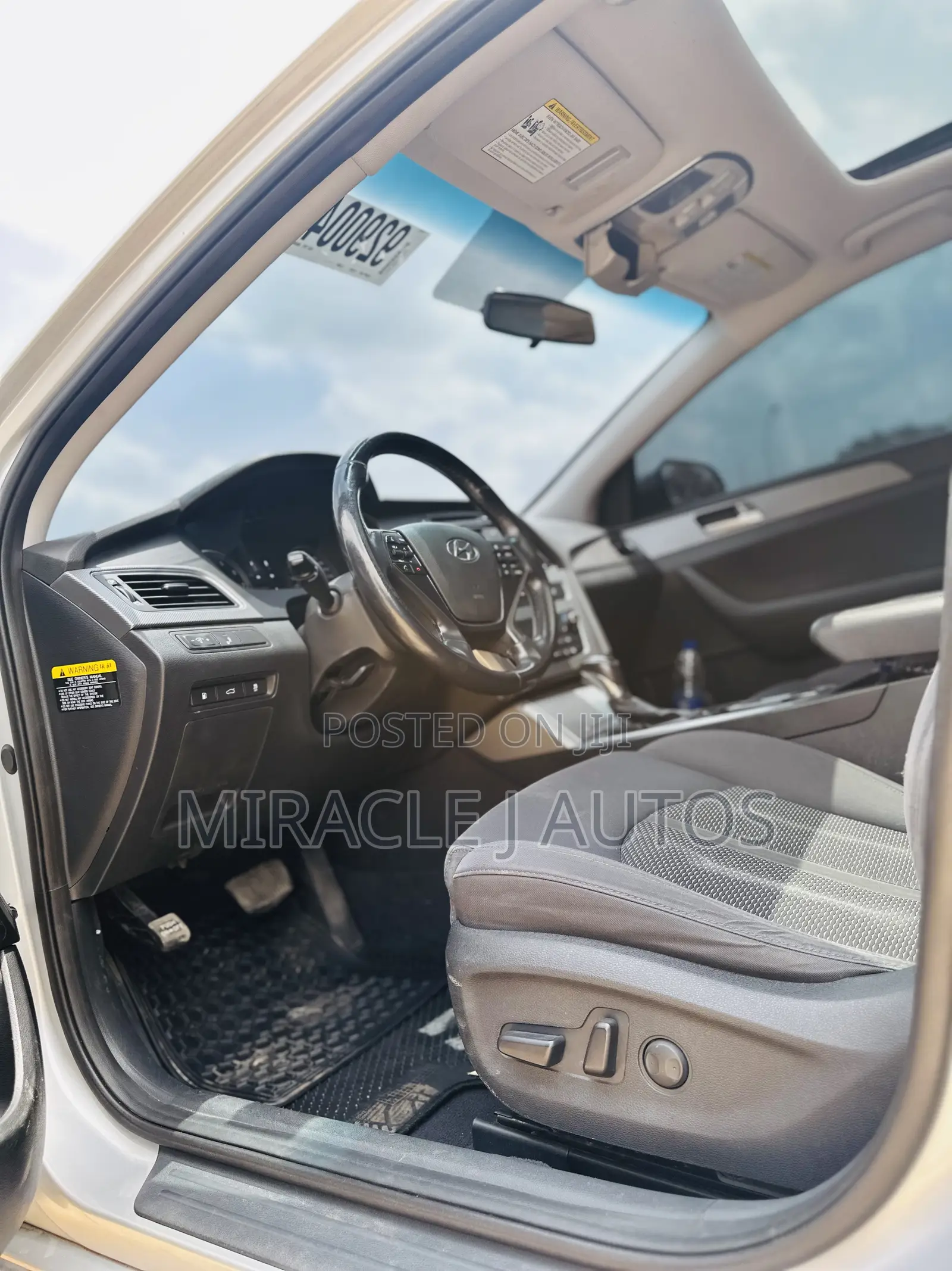 Hyundai Sonata Base Sedan FWD (2.4L 4cyl 6A) 2016 Silver