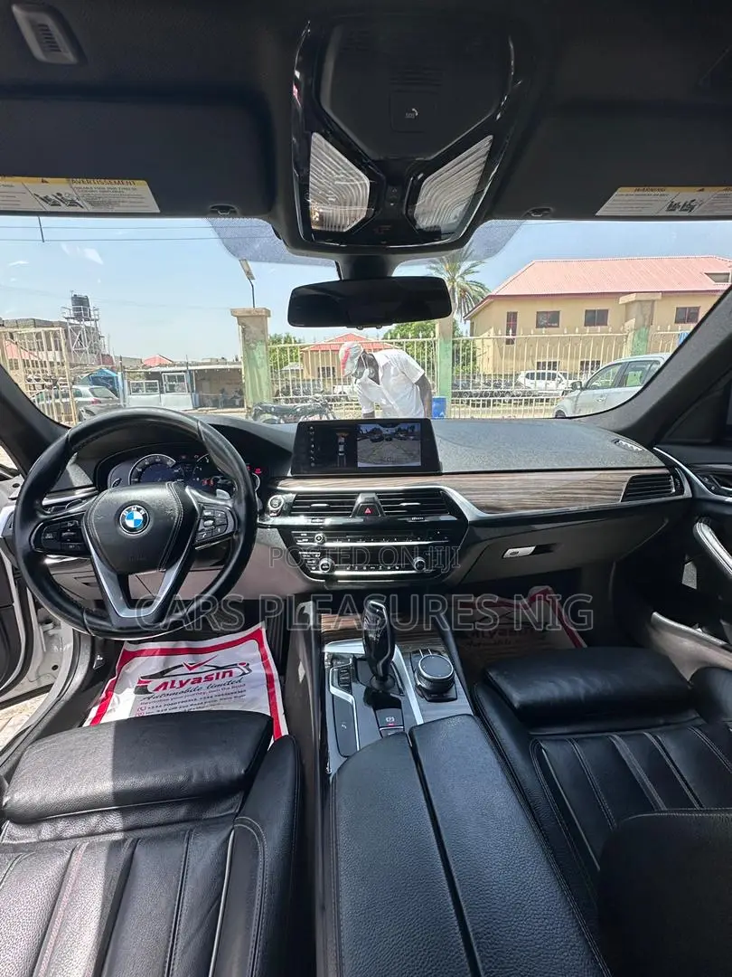 BMW 530i 2018 White