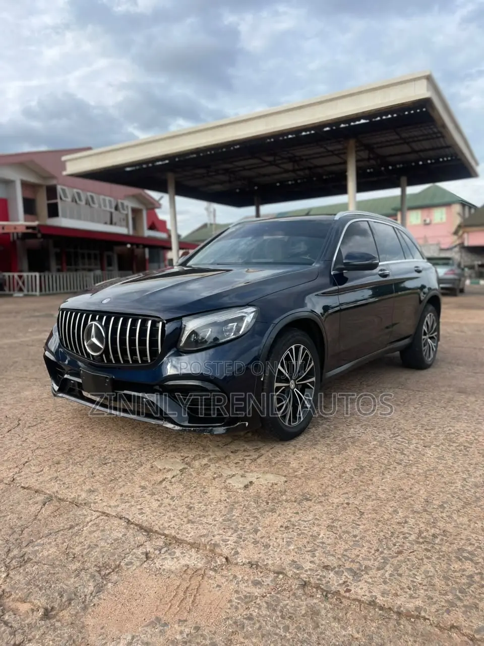 Mercedes-Benz GLC-Class 2016 Blue