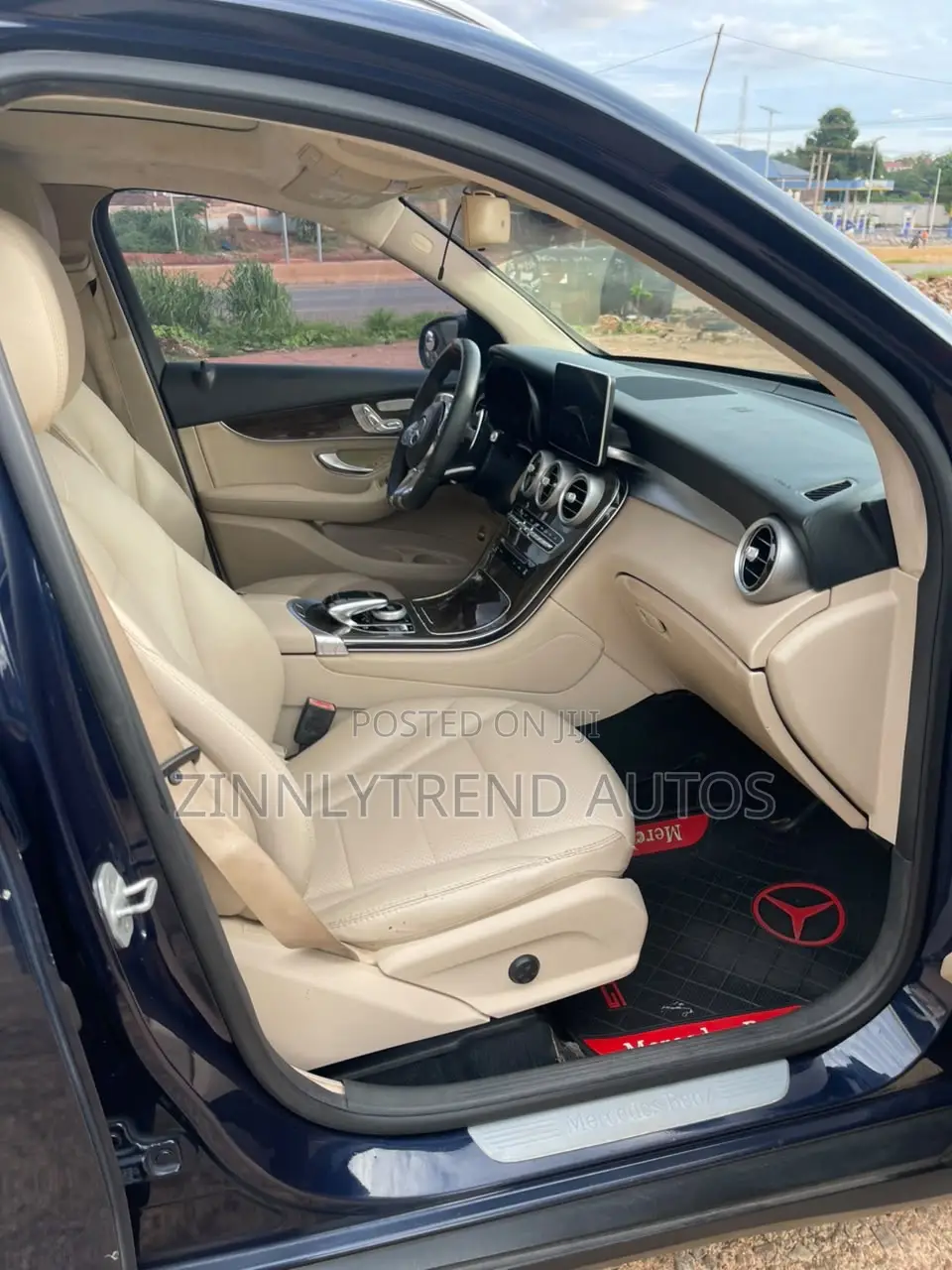 Mercedes-Benz GLC-Class 2016 Blue
