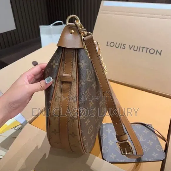 Gucci Luxury Women's Crossbody Bags Best Quality Well Banded Package