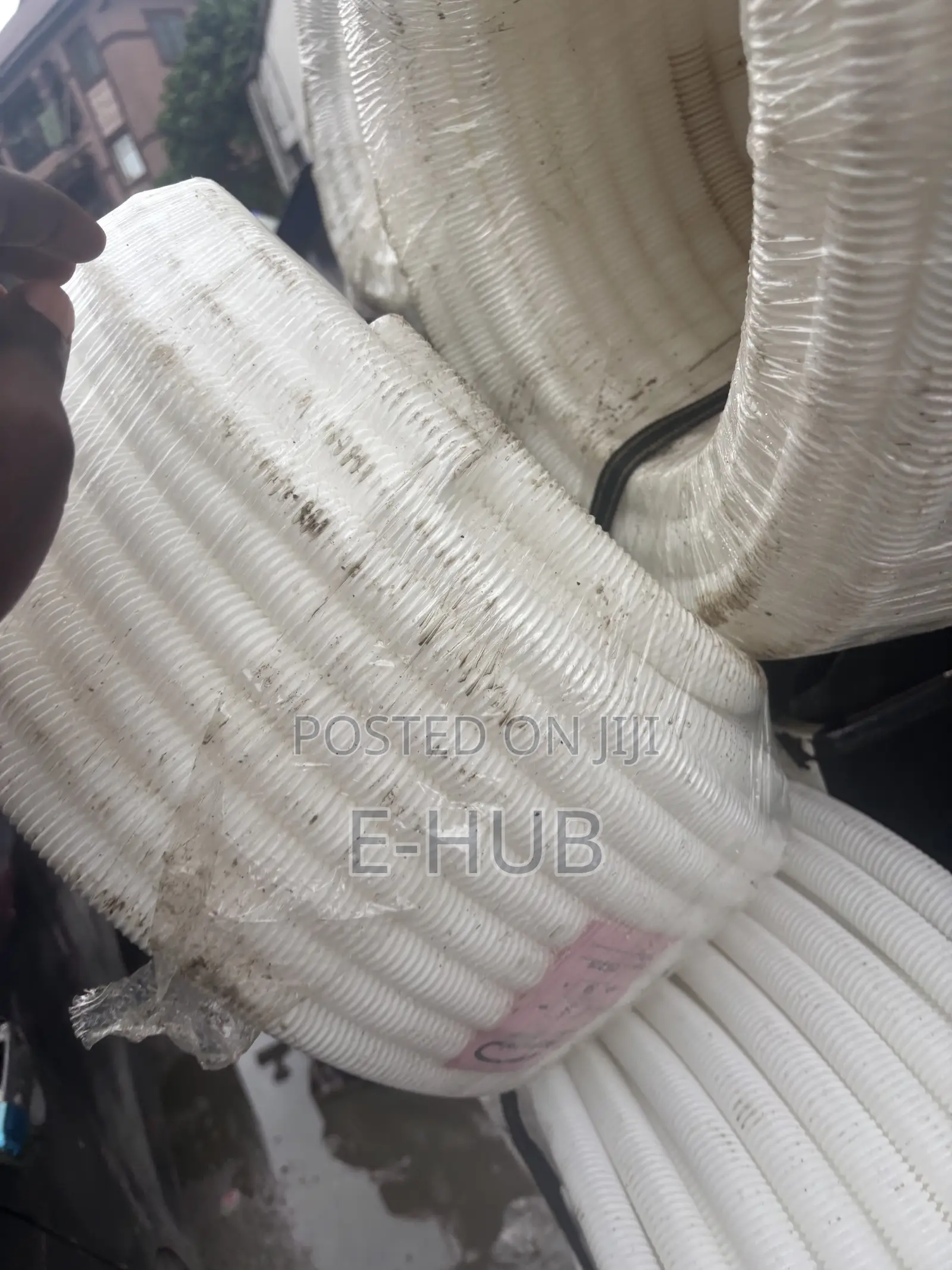 25mm Flexible Pipe White Color