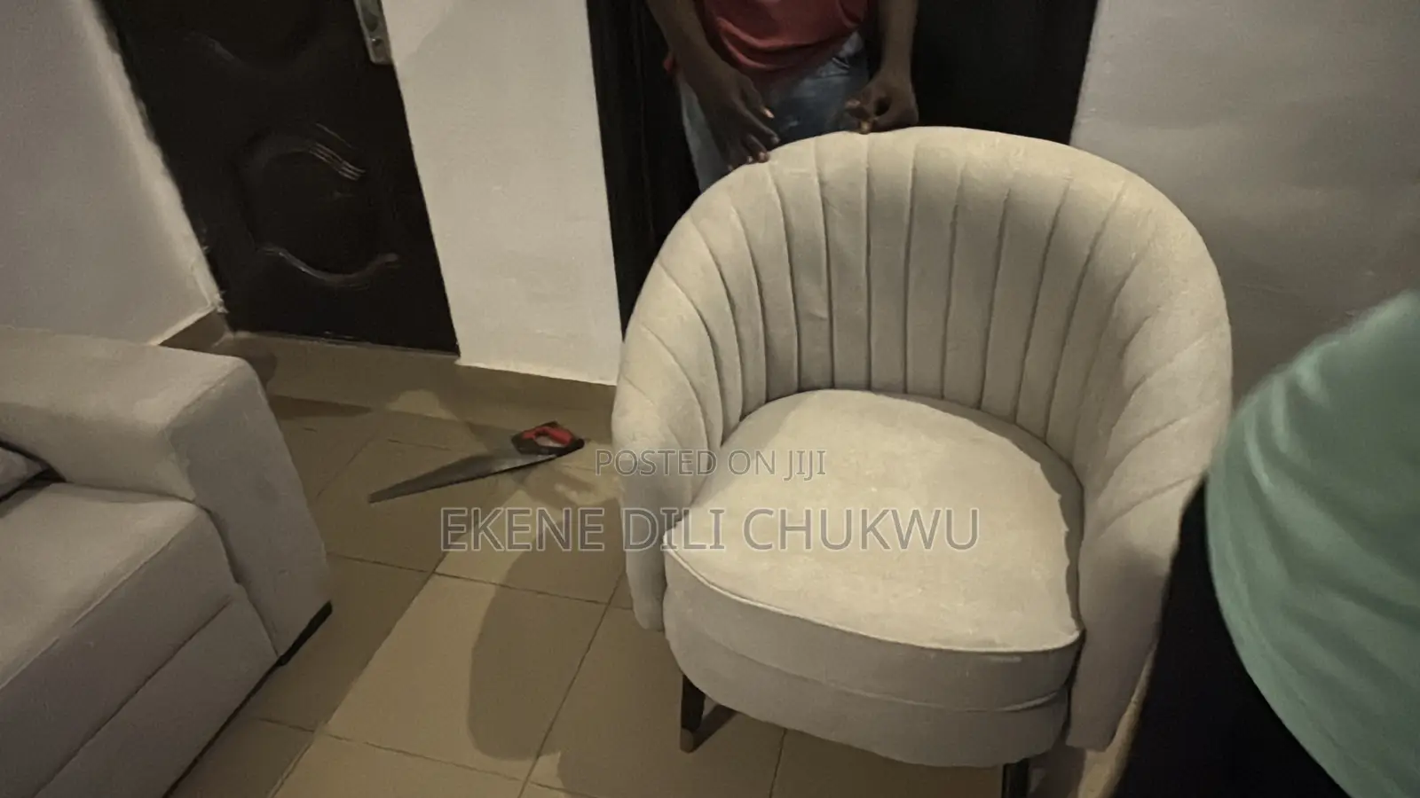 Luxury L-Shaped Corner Sofa With Curved Accent Chair – Brand New