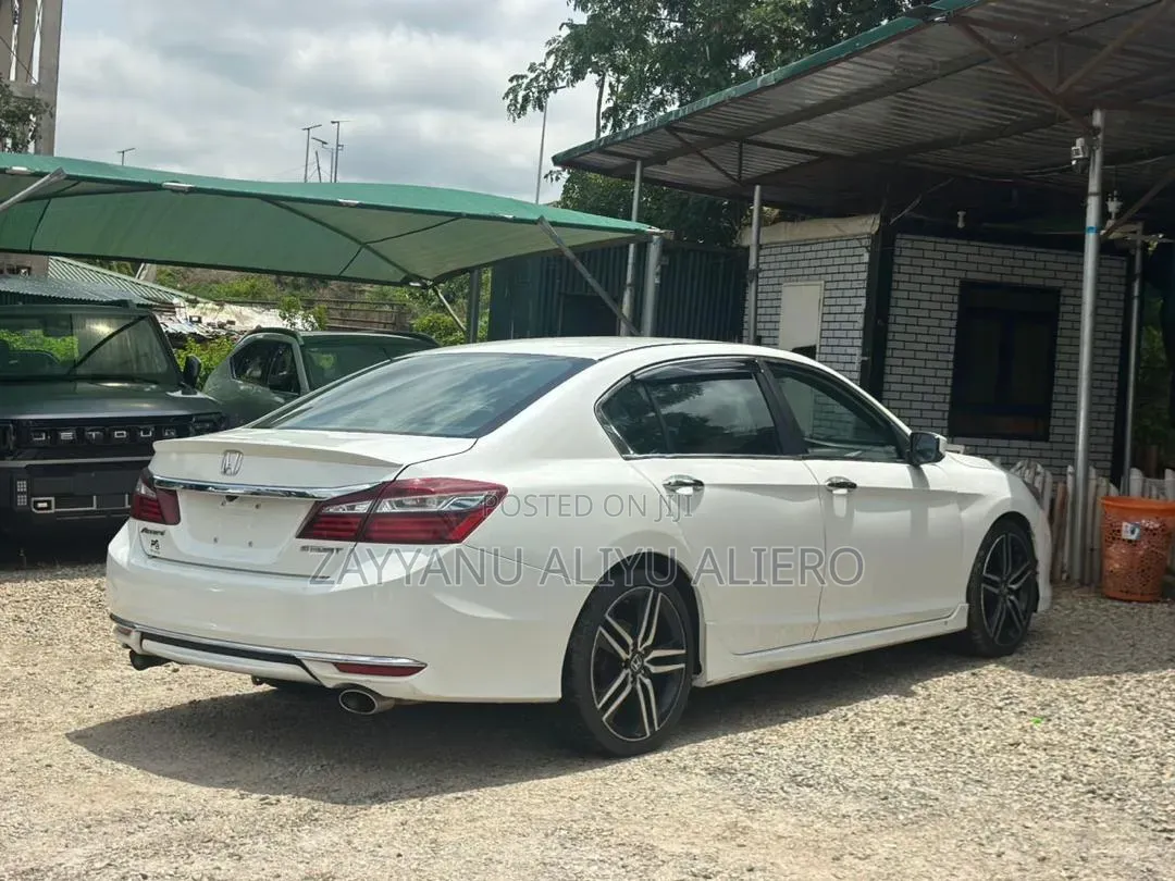 Honda Accord 2016 White