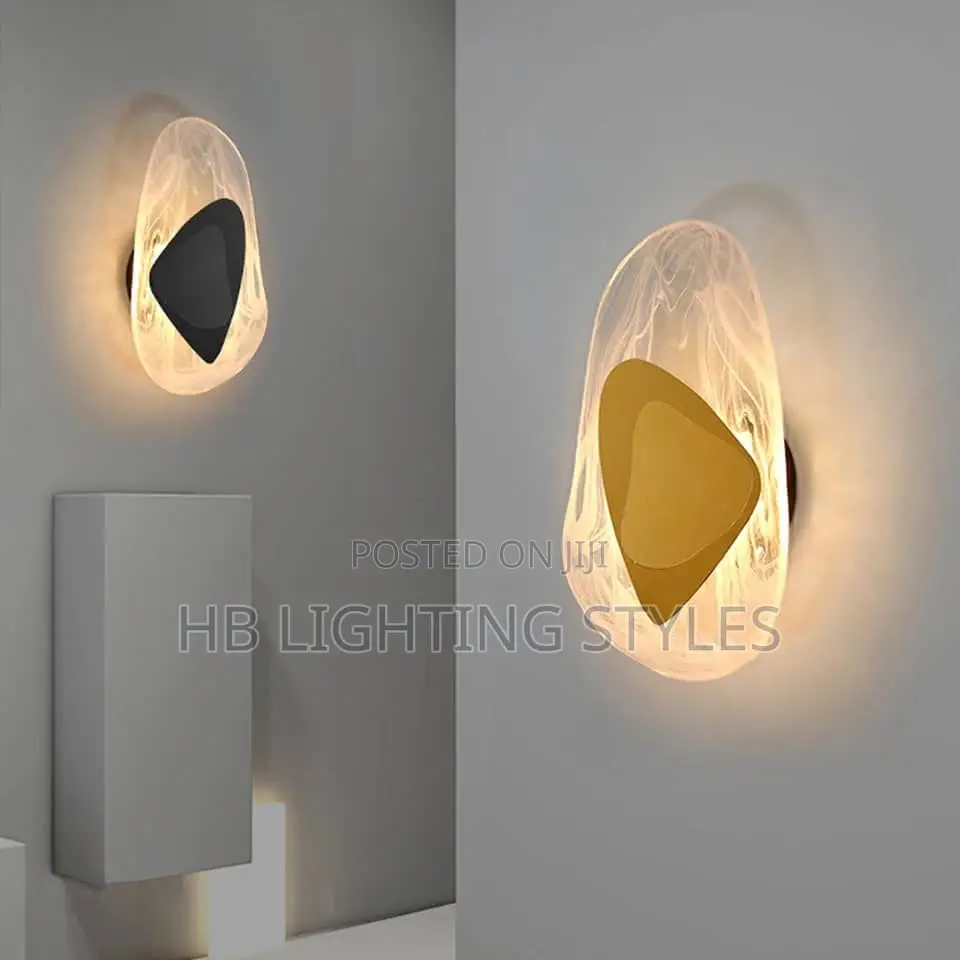 Black or Gold Luxury Glass Wall Light