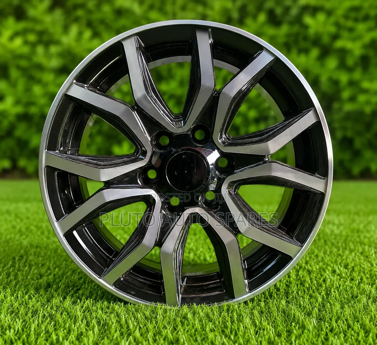 Hilux 18' Alloy Rims Available