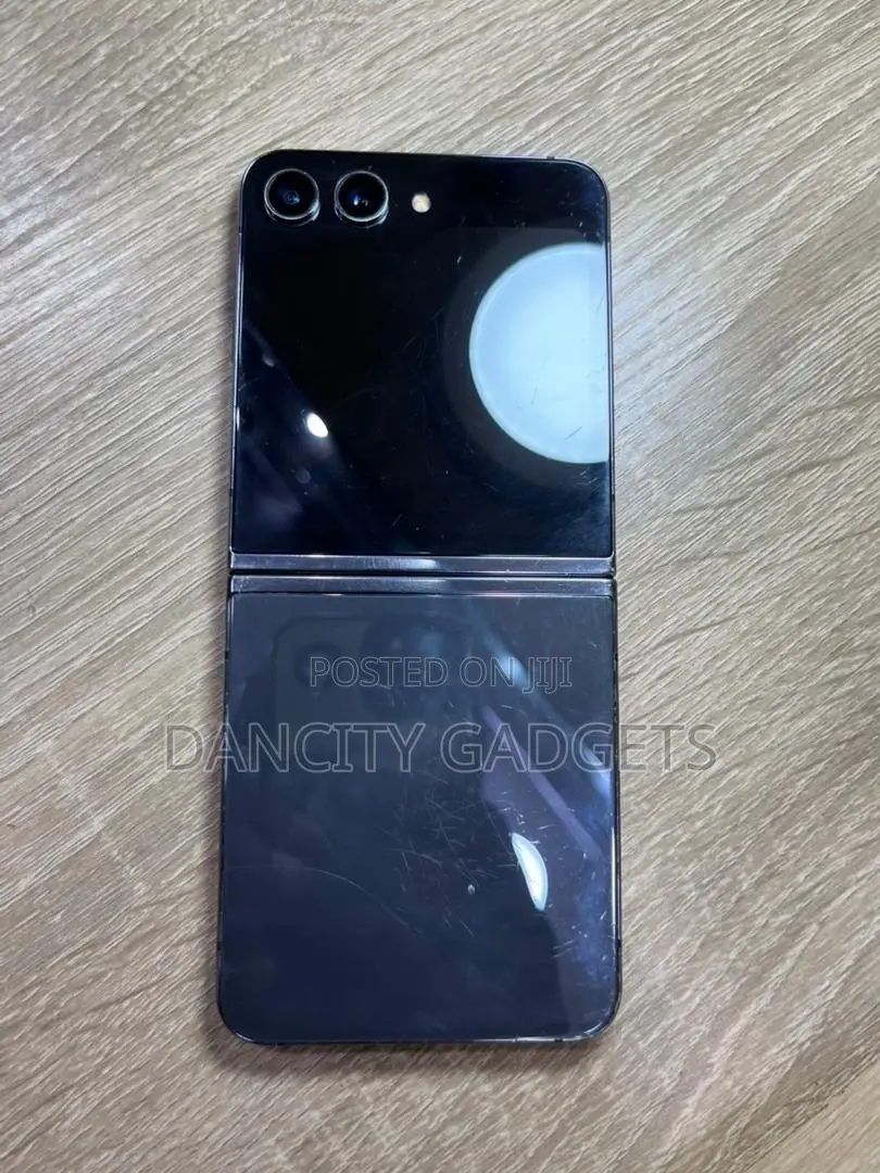 Samsung Galaxy Z Flip 5 512 GB Black