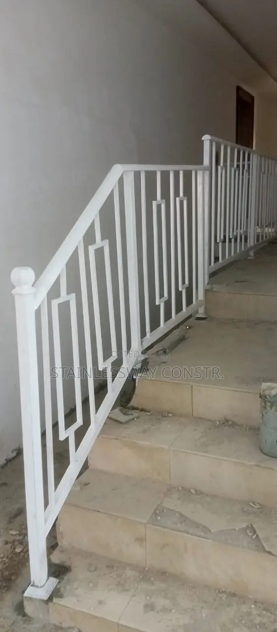 Wrought Iron Splen Railing