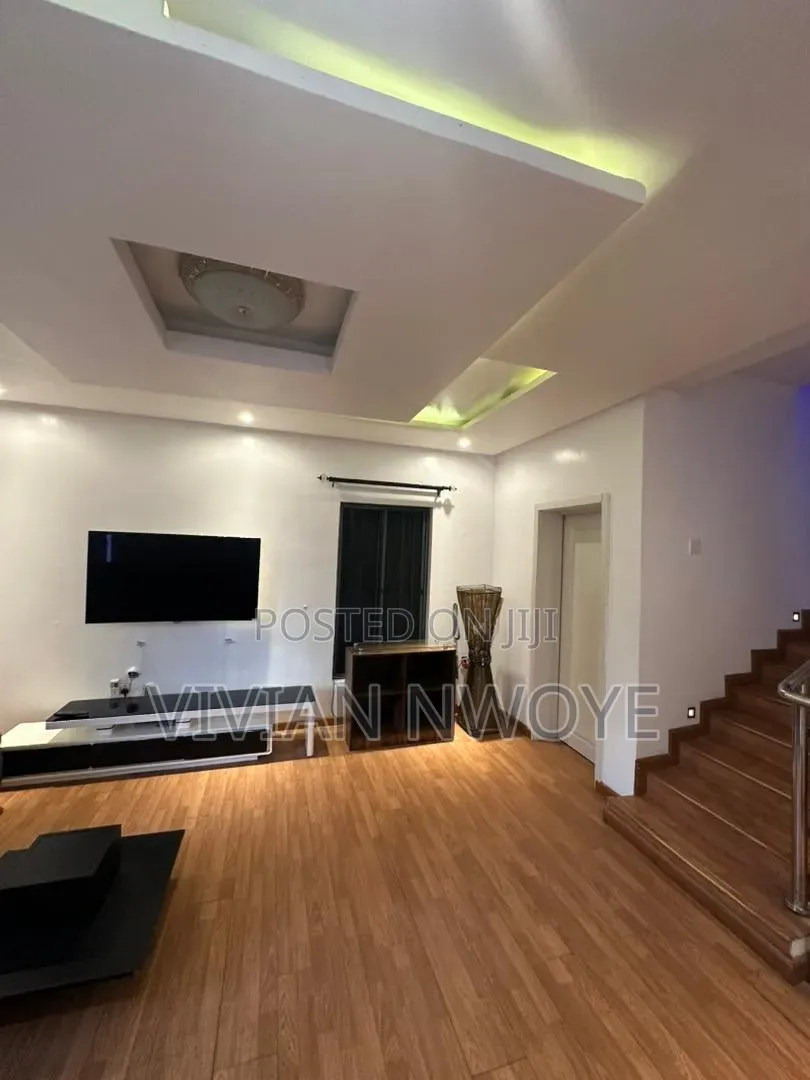 4bdrm Duplex in Osapa london for rent