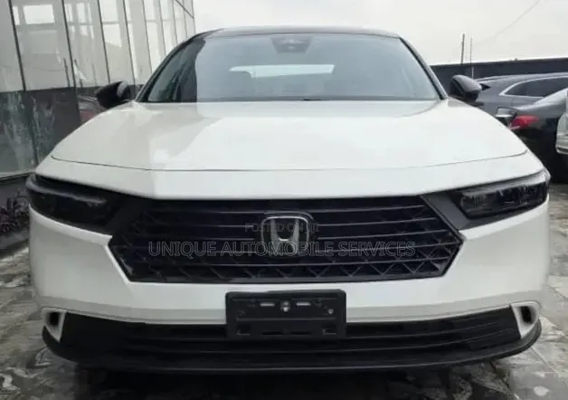 Honda Accord EX CVT 2024 White