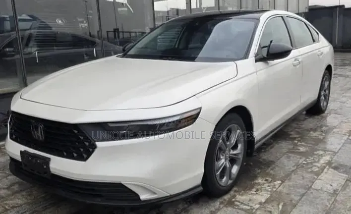 Honda Accord EX CVT 2024 White