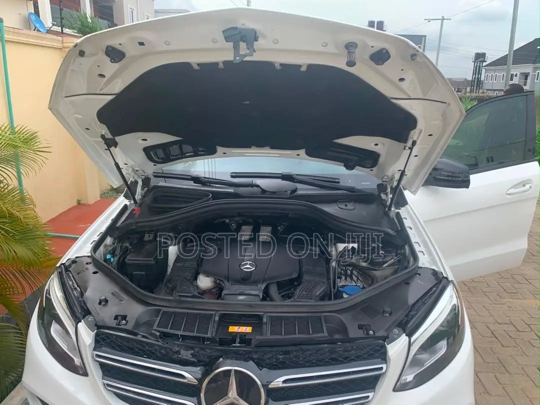 Mercedes-Benz GLE-Class GLE 400 4MATIC 2018 White