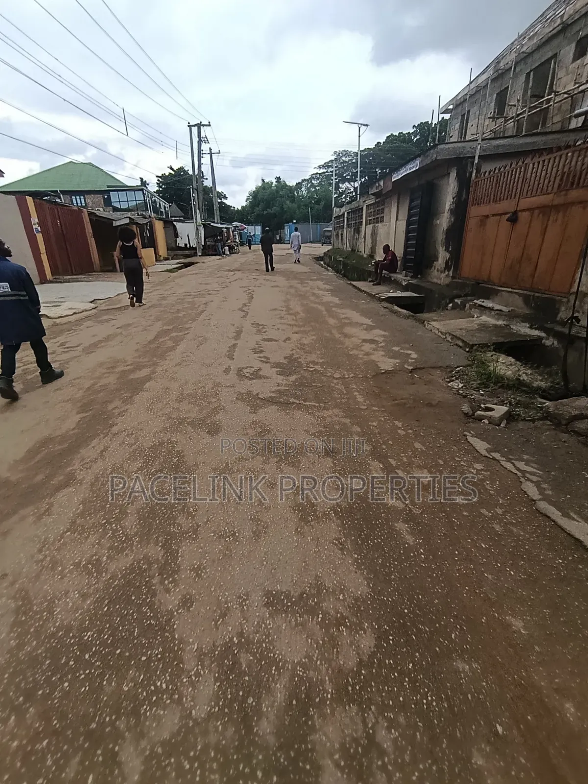 Investments Land in a Gated Estate With Security Personnel Good Road