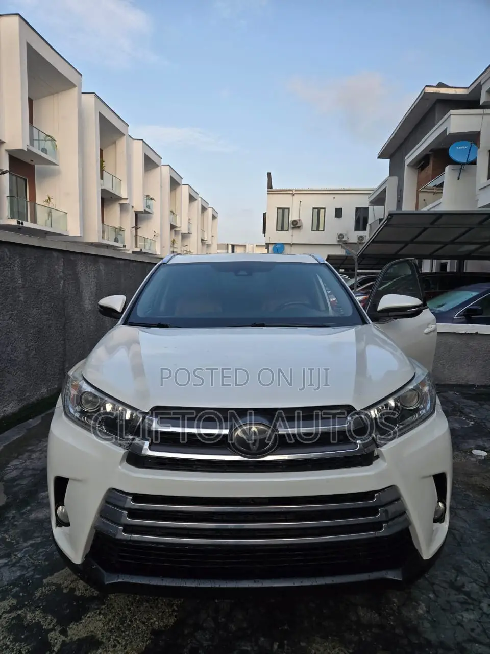 Toyota Highlander Limited 4x2 V6 (3.5L 6cyl 8A) 2018 White