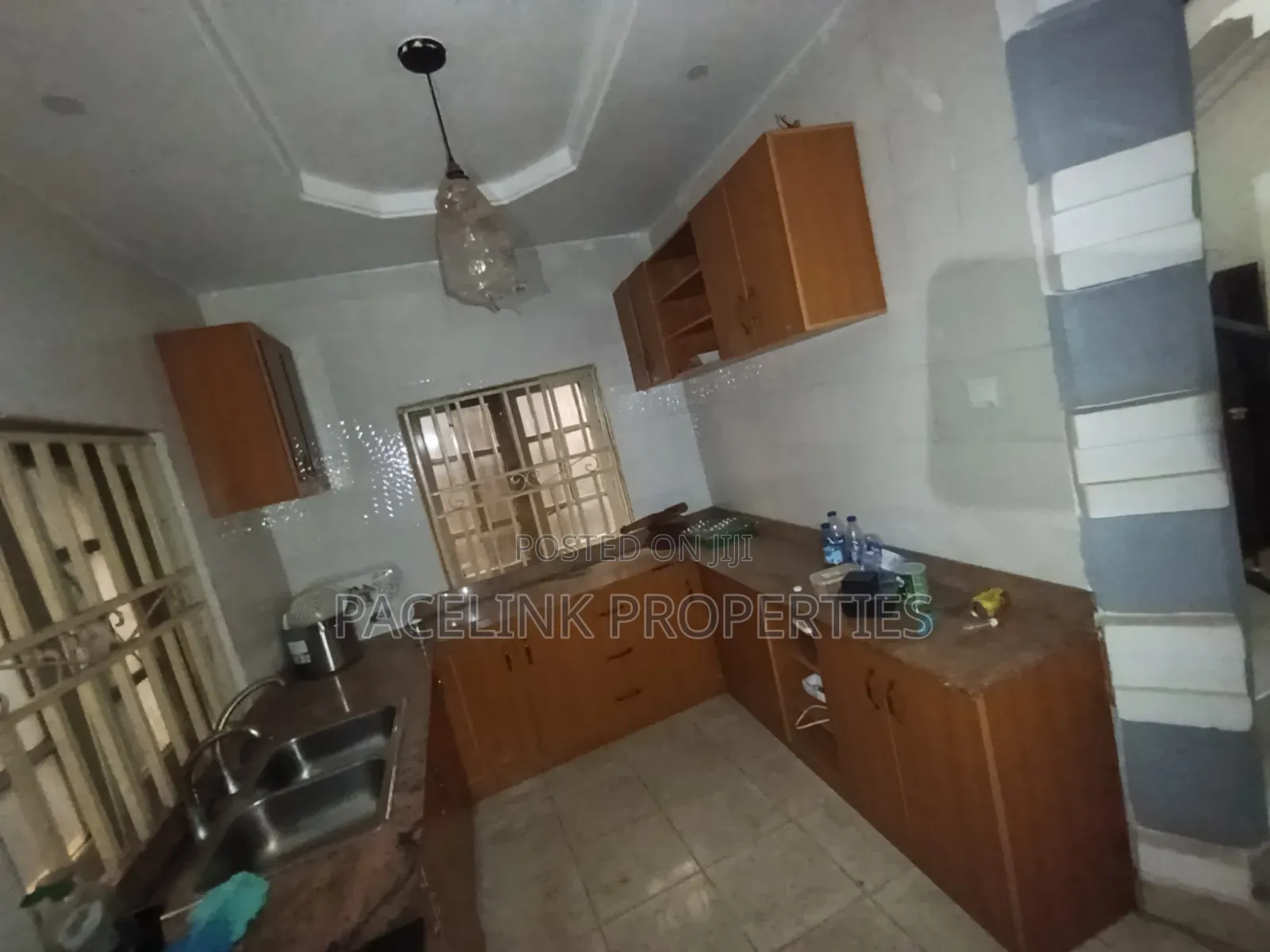 5bdrm Duplex in Iyana Ipaja for sale