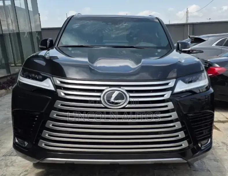 Lexus LX 600 2023 Matt Black
