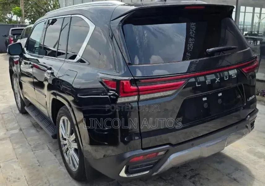 Lexus LX 600 2023 Matt Black