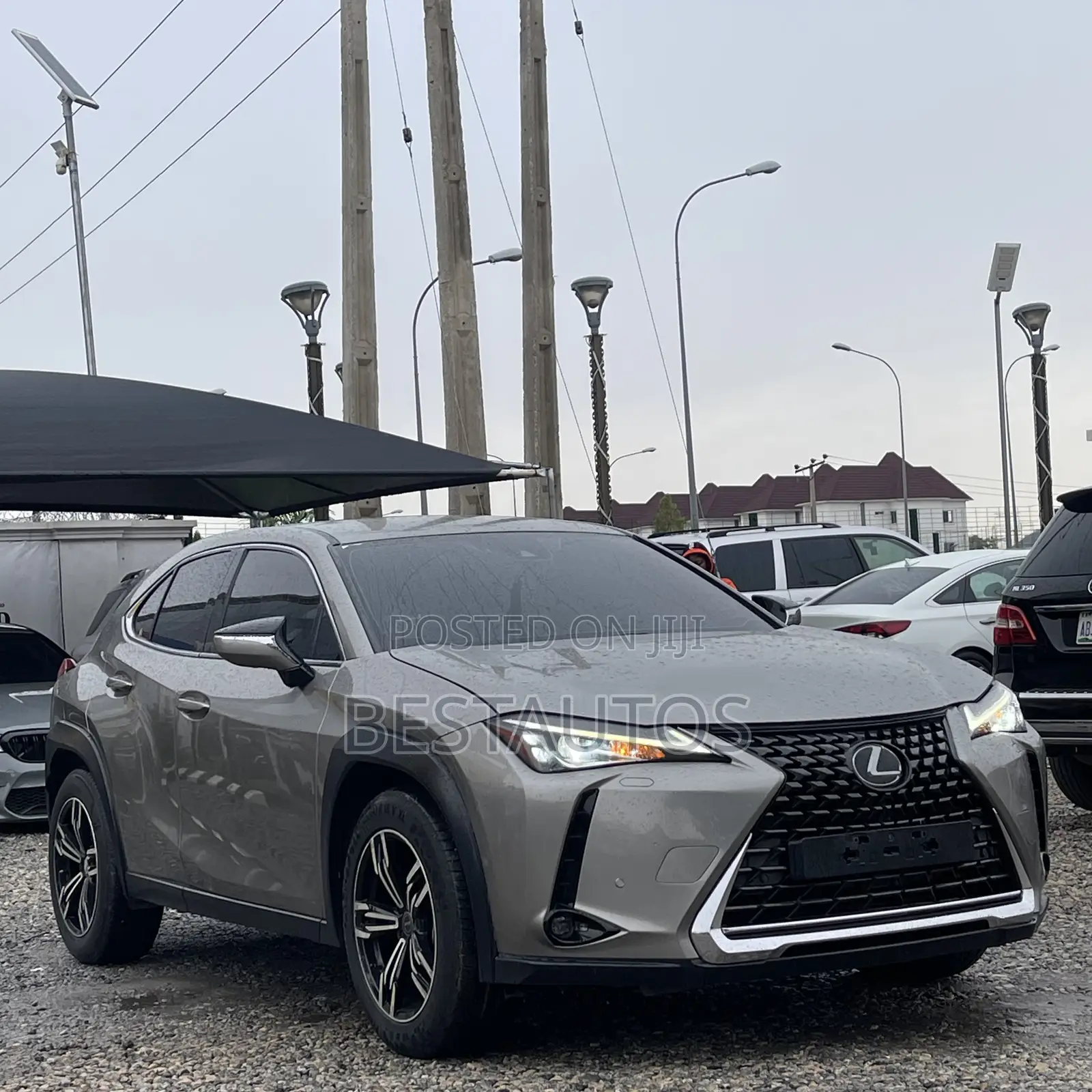 Lexus UX 200 2021 Silver