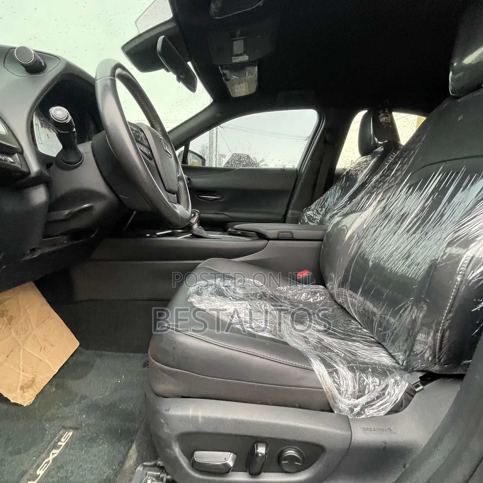 Lexus UX 200 2021 Silver