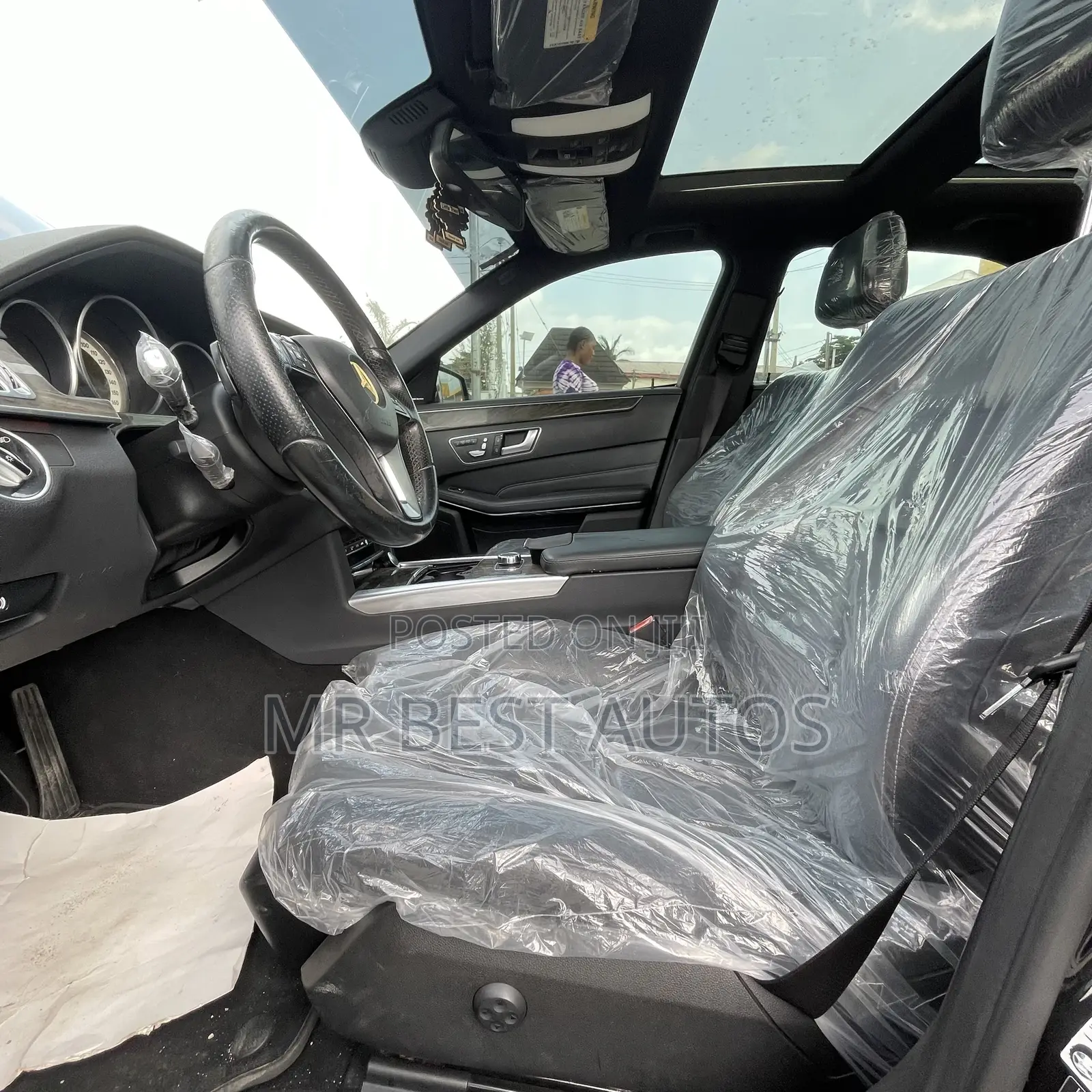 Mercedes-Benz E350 Base 4dr Sedan RWD (3.5L 6cyl 7A) 2014 Black