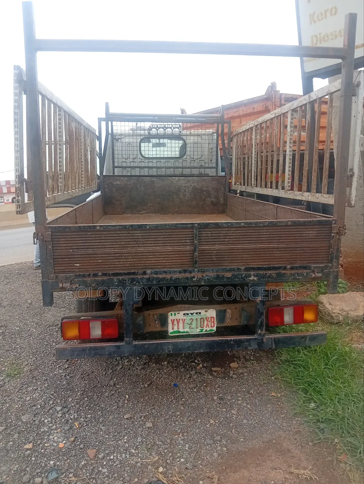 Nissan Cabstar First Body