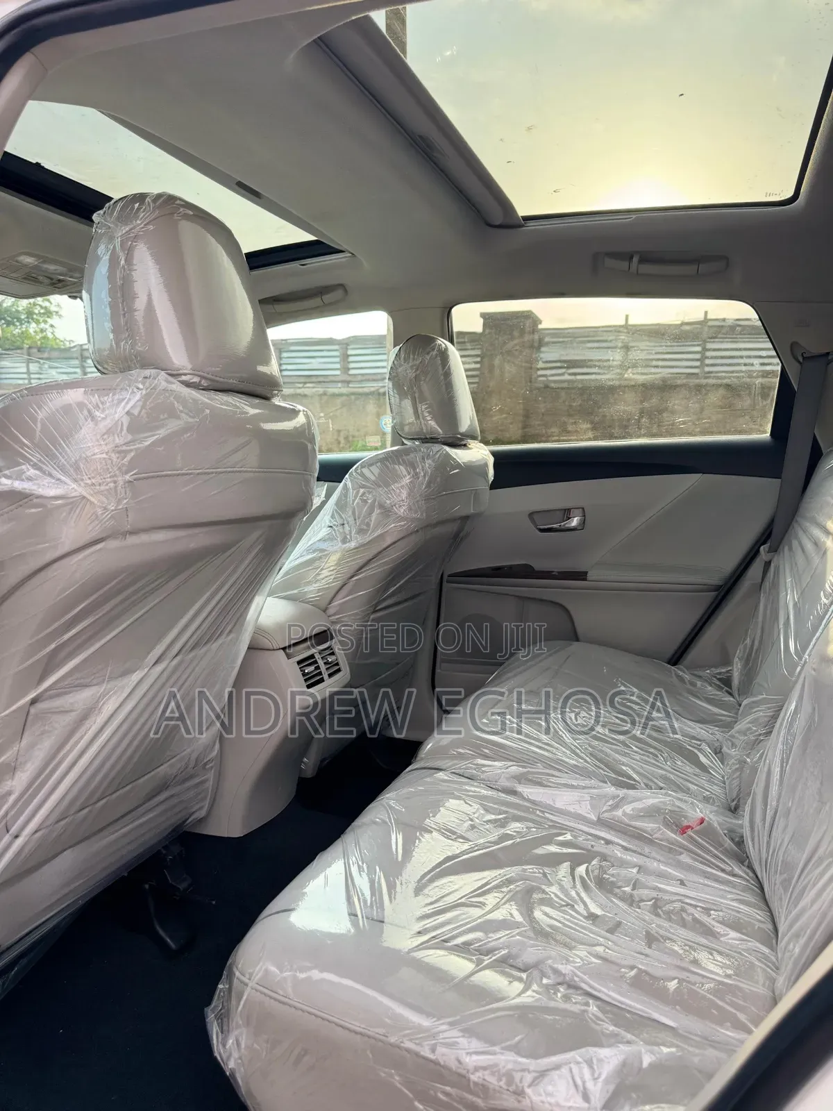 Toyota Venza 2011 White