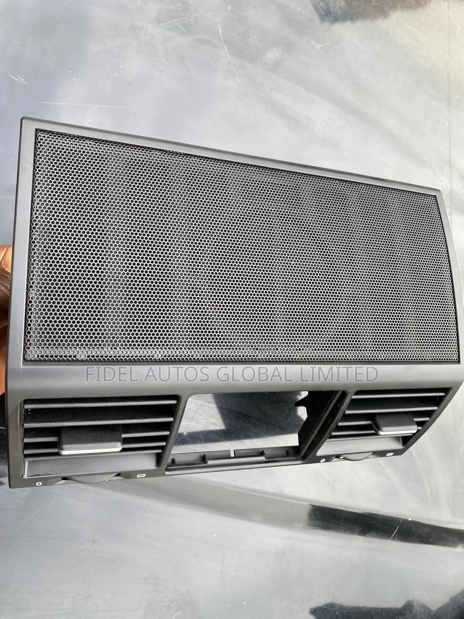 Mercedes-Benz G-Wagon W463 2005 Brand New Center a/C Air Vent