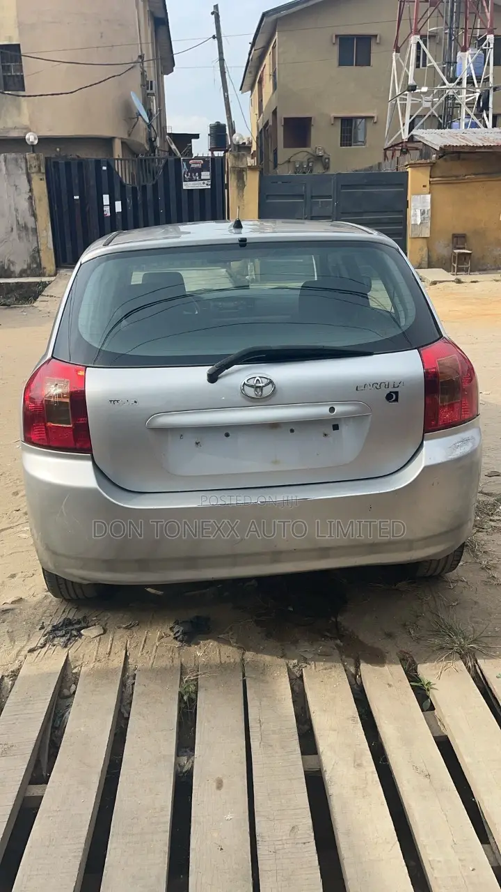 Toyota Corolla 1.6 VVT-i 2006 Silver