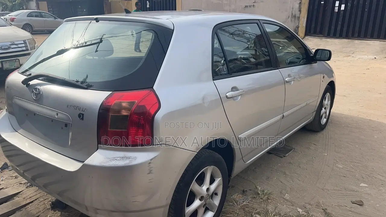 Toyota Corolla 1.6 VVT-i 2006 Silver