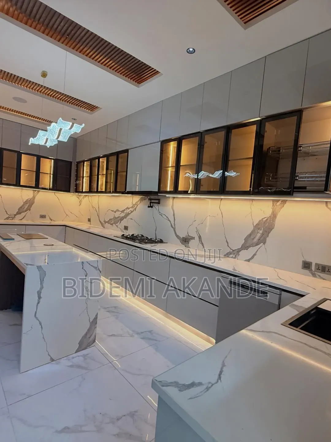 4bdrm House in Utako for sale
