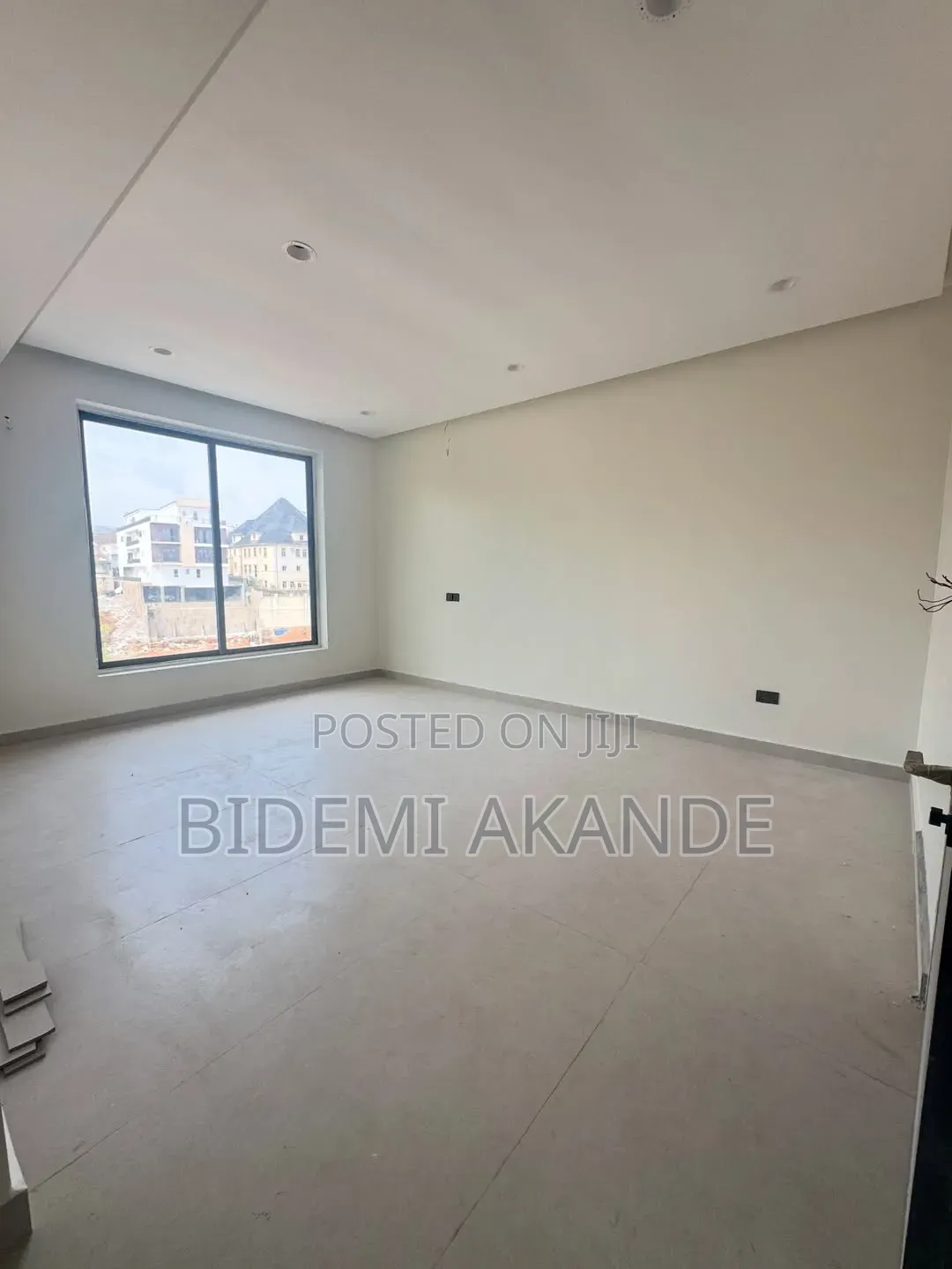 4bdrm Apartment in Maitama for sale