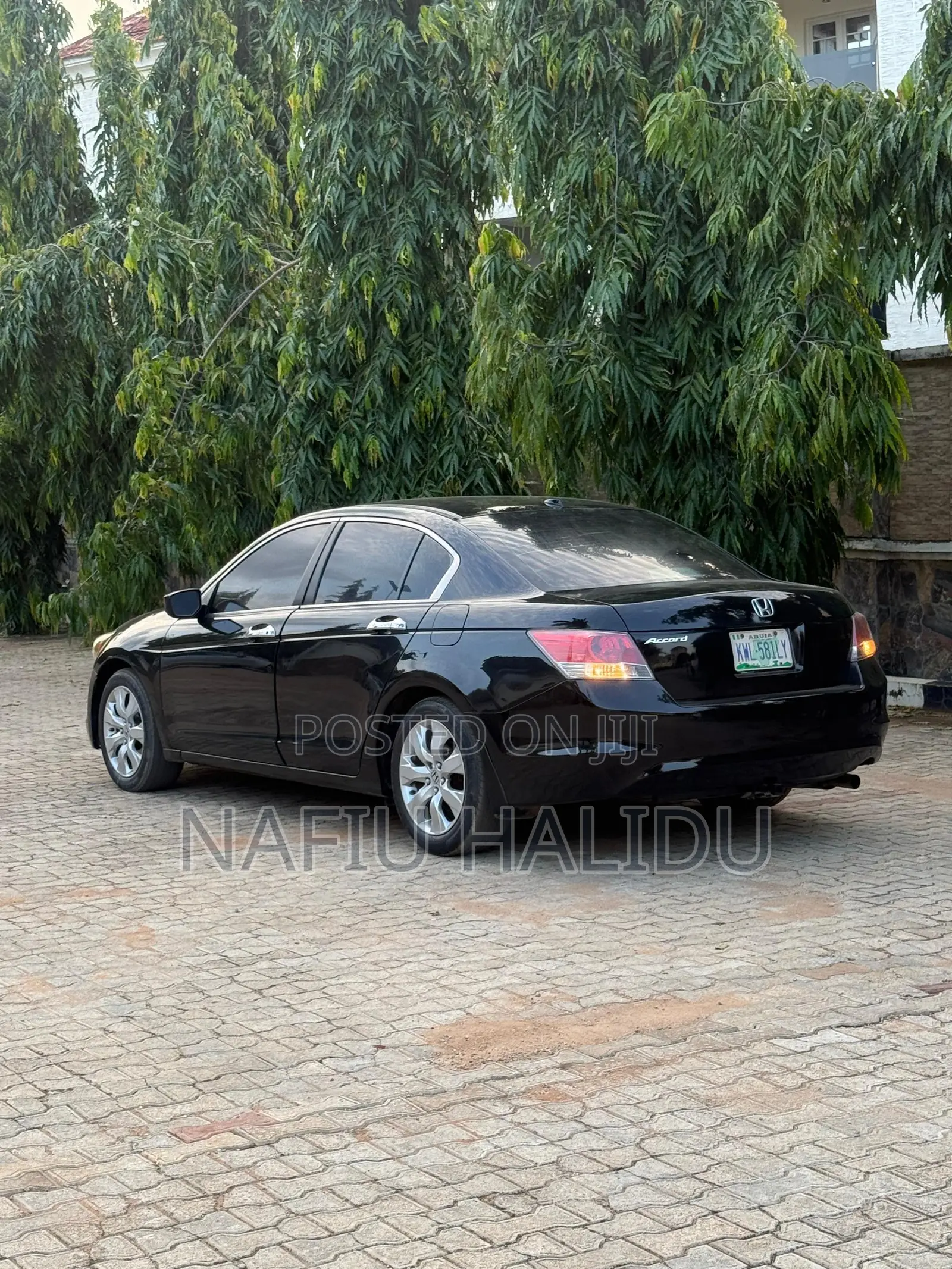 Honda Accord 2010 Black