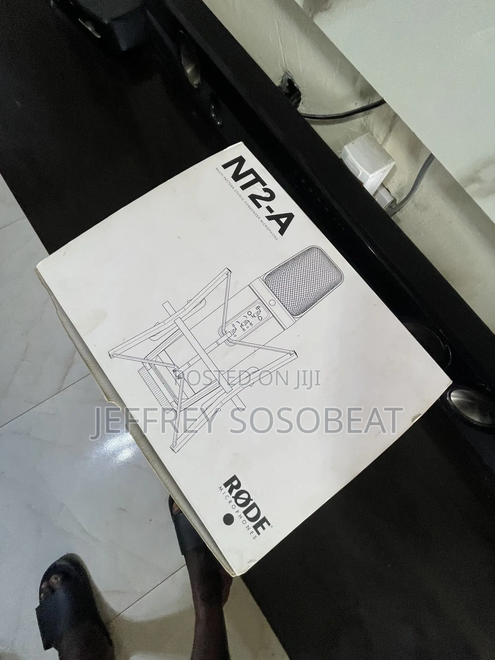 Open Box Rode Nt-2a Microphone Complete Set
