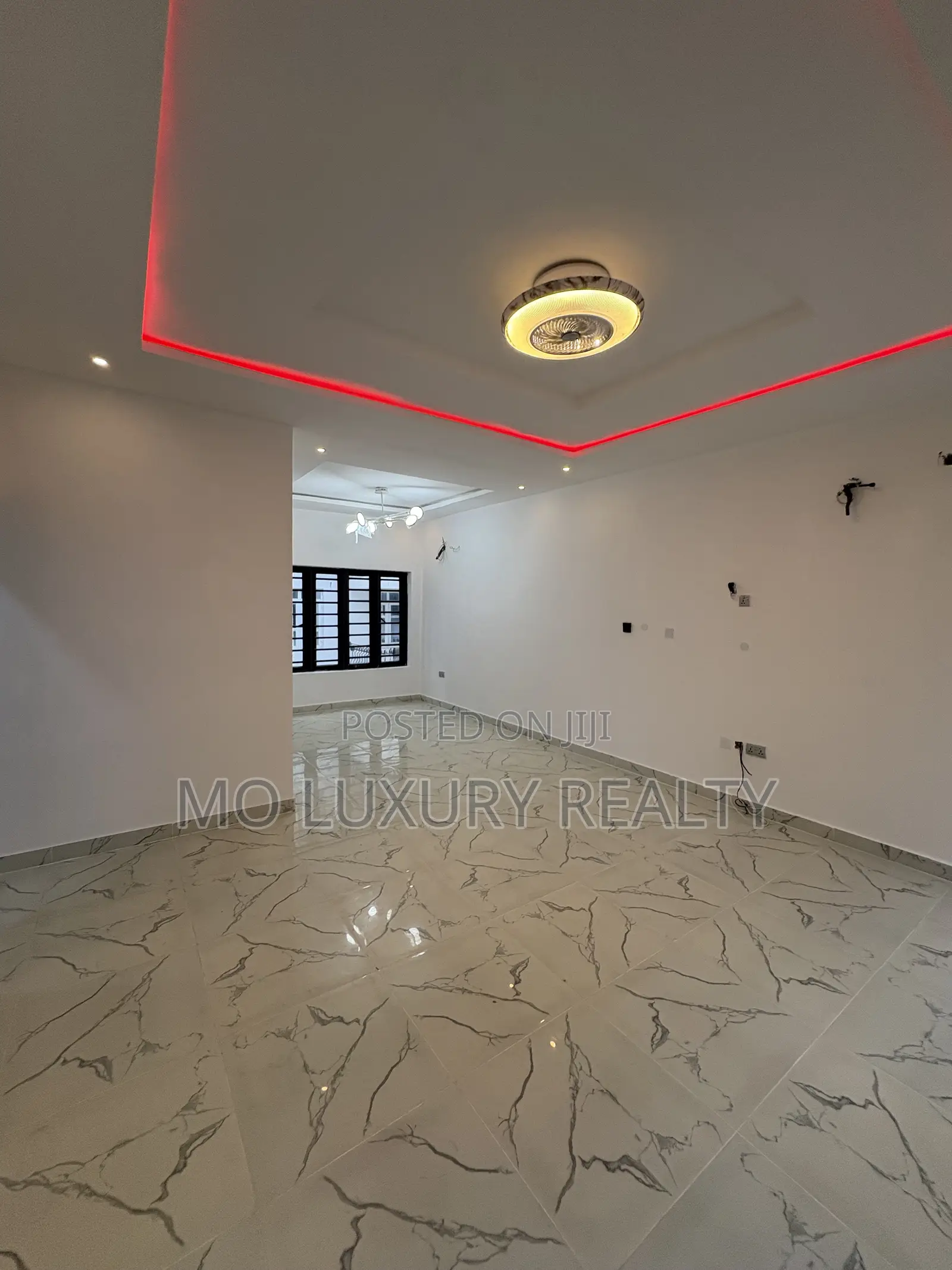 4bdrm Maisonette in Victoria Island for rent