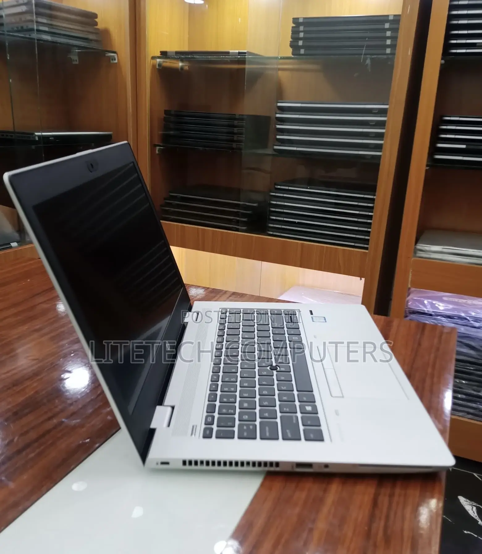 Laptop HP ProBook 640 G4 8GB Intel Core i5 SSHD (Hybrid) 256GB
